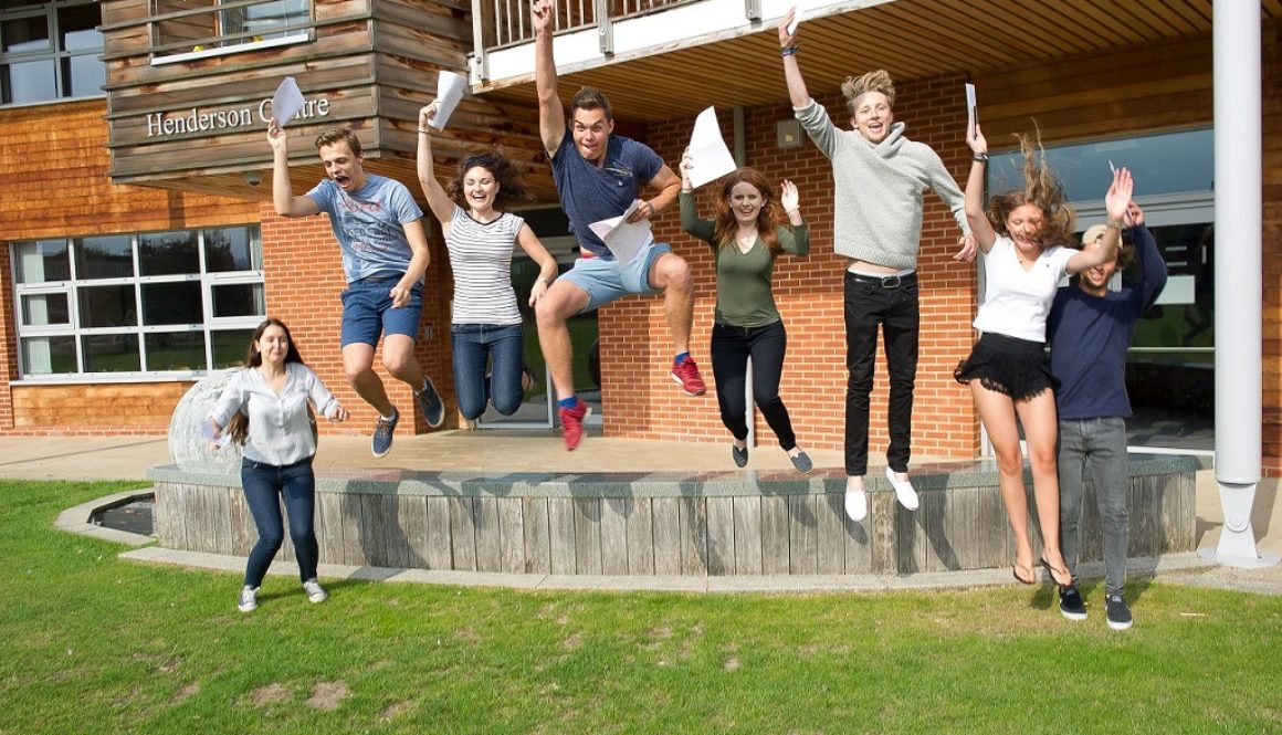 StGs Jumping for Joy 2016