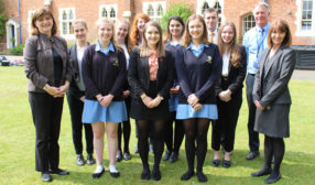 NickyMorganTalkToStudents
