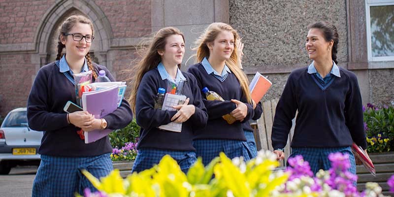 beaulieu convent school jersey