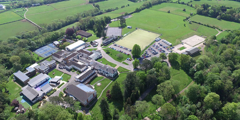 St Teresas Profile 01 768x384